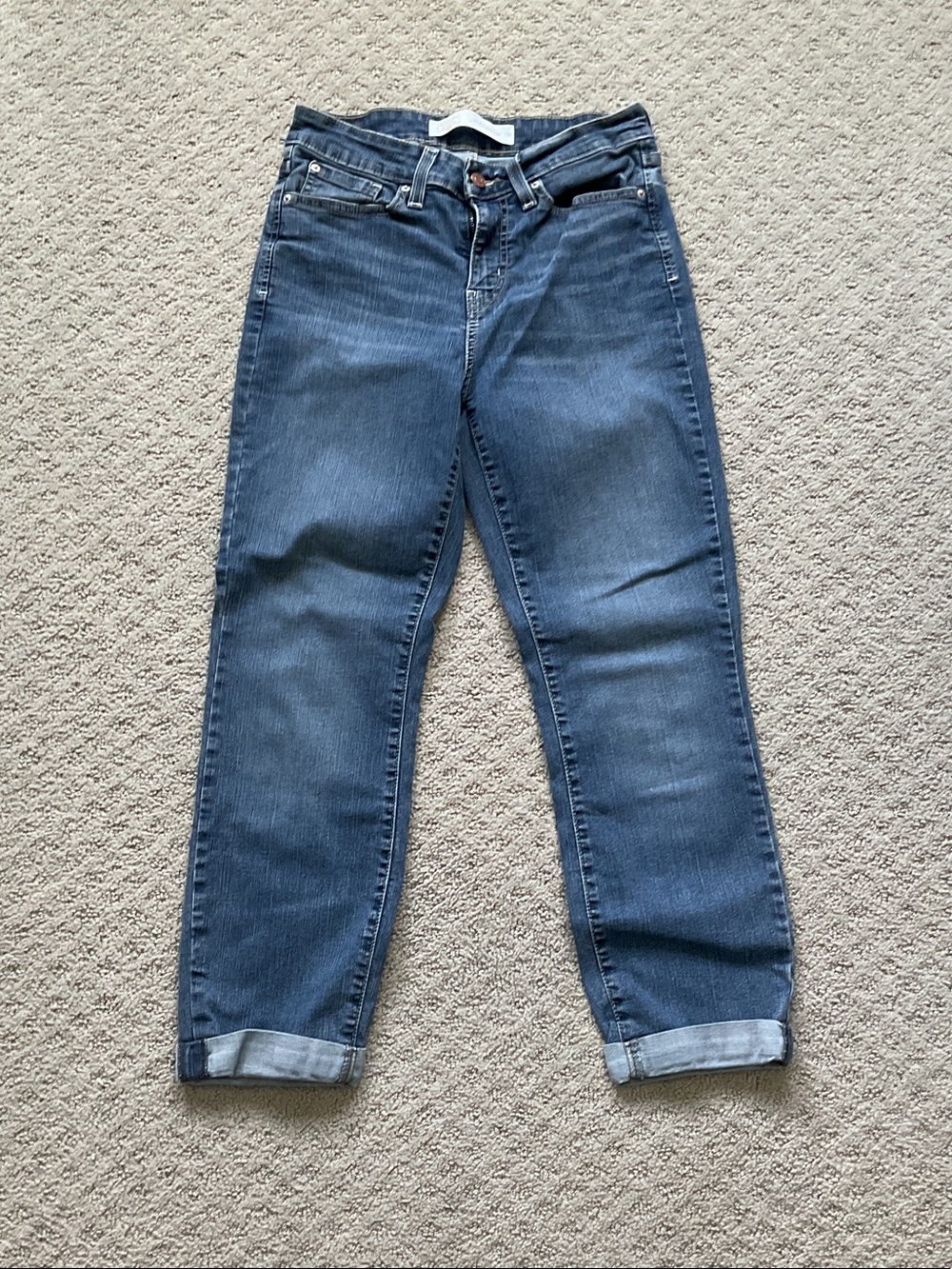 Levi's Women's Boyfriend Jeans in Mid Blue with Rolled Hem 0437